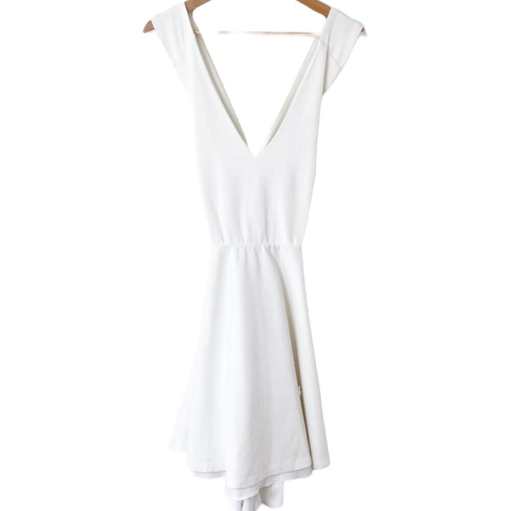 Lulus Going Steady White Backless Skater Dress Low V-Neck Mini Sleeveless Size L - Picture 2 of 4